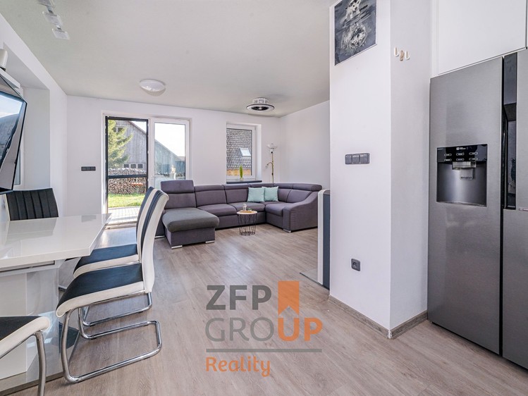 Prodej rodinného domu 164 m², pozemek 1 026 m² - foto 5