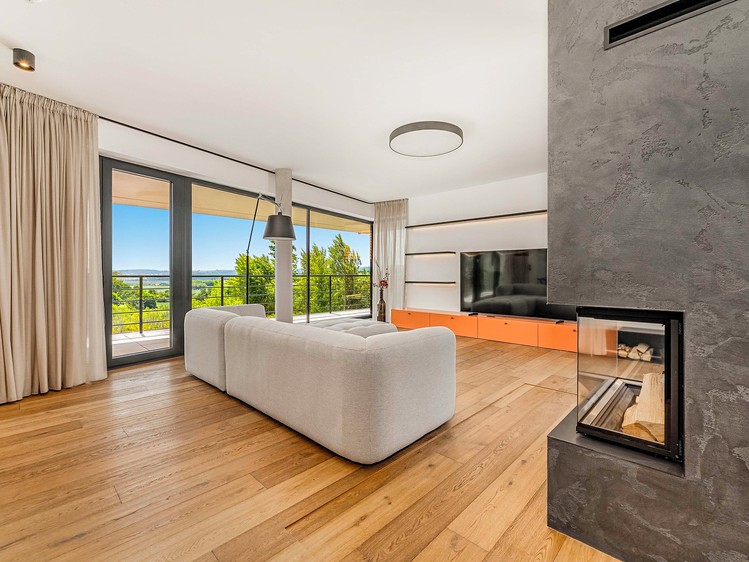 Prodej rodinného domu 239 m², pozemek 934 m² - foto 8