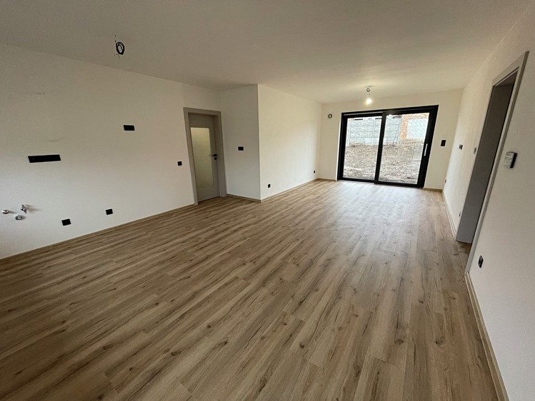 Prodej rodinného domu 127 m², pozemek 429 m² - foto 3