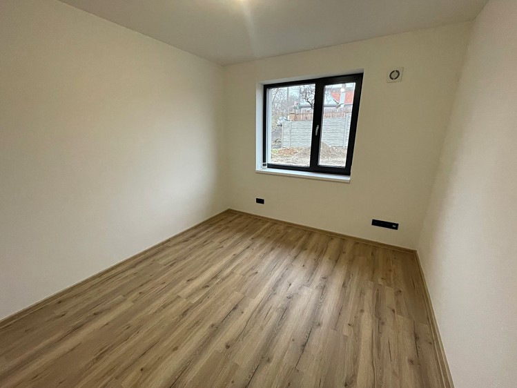 Prodej rodinného domu 127 m², pozemek 429 m² - foto 8