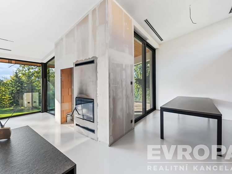 Prodej  rodinného domu 338 m², pozemek 1 667 m² - foto 8