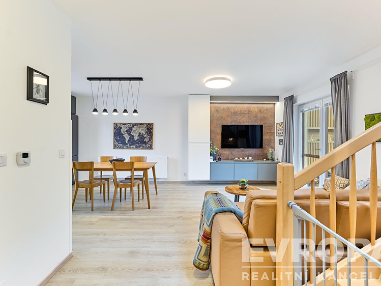 Prodej  rodinného domu 130 m², pozemek 472 m² - foto 5