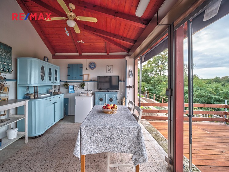 Prodej rodinného domu 130 m², pozemek 334 m² - foto 1