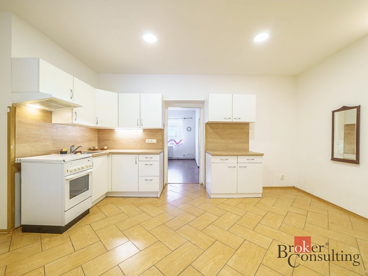 Prodej  rodinného domu 130 m², pozemek 187 m² - foto 3