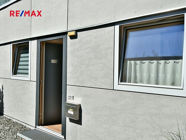 Prodej  rodinného domu 84 m², pozemek 48 m² - foto 3