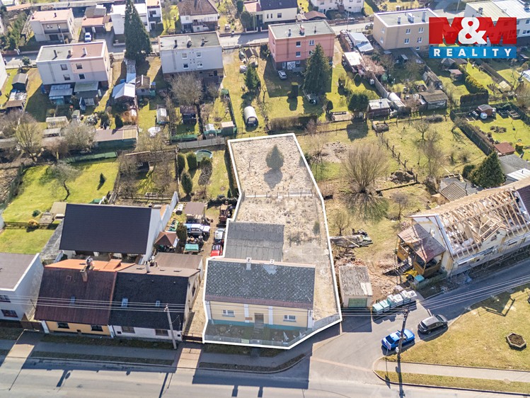 Prodej rodinného domu 131 m², pozemek 969 m² - foto 3