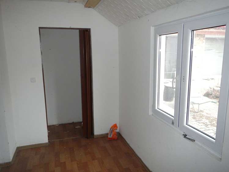 Prodej rodinného domu 299 m², pozemek 593 m² - foto 7