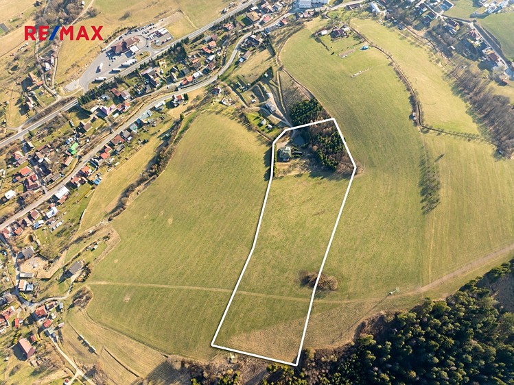 Prodej rodinného domu 525 m², pozemek 35 000 m² - foto 4