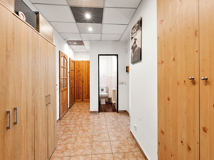 Prodej rodinného domu 180 m², pozemek 812 m² - foto 7