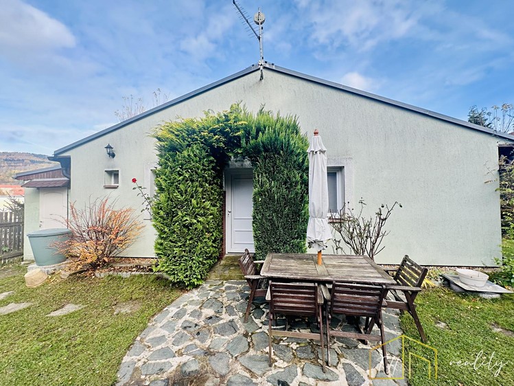 Prodej rodinného domu 88 m², pozemek 480 m² - foto 2
