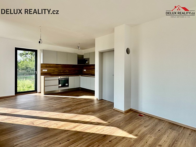 Prodej rodinného domu 110 m², pozemek 300 m² - foto 4