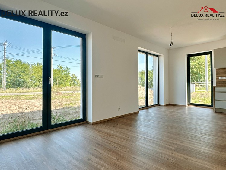 Prodej rodinného domu 110 m², pozemek 300 m² - foto 2
