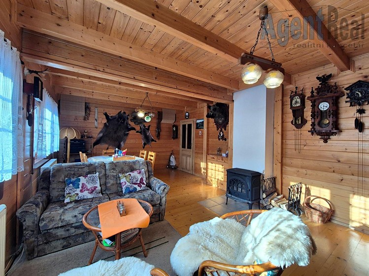 Prodej chaty 126 m², pozemek 2 495 m² - foto 4