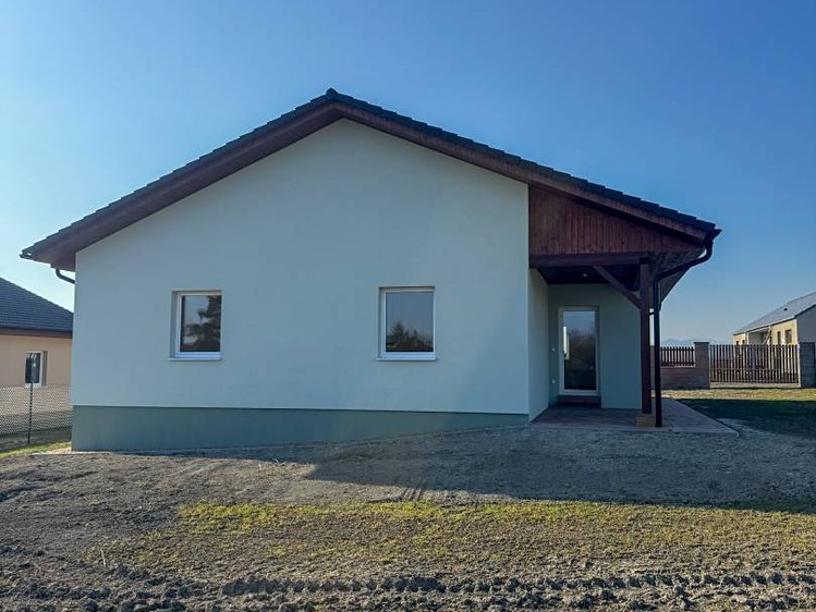 Prodej  rodinného domu 140 m², pozemek 855 m² - foto 5