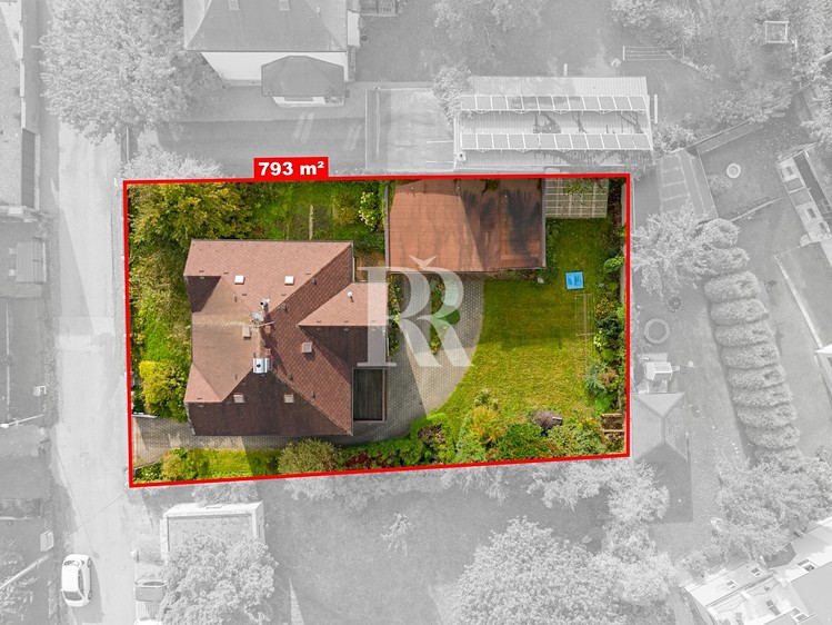 Prodej  rodinného domu 150 m², pozemek 793 m² - foto 3