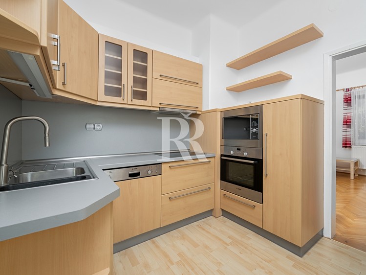 Prodej  rodinného domu 150 m², pozemek 793 m² - foto 7