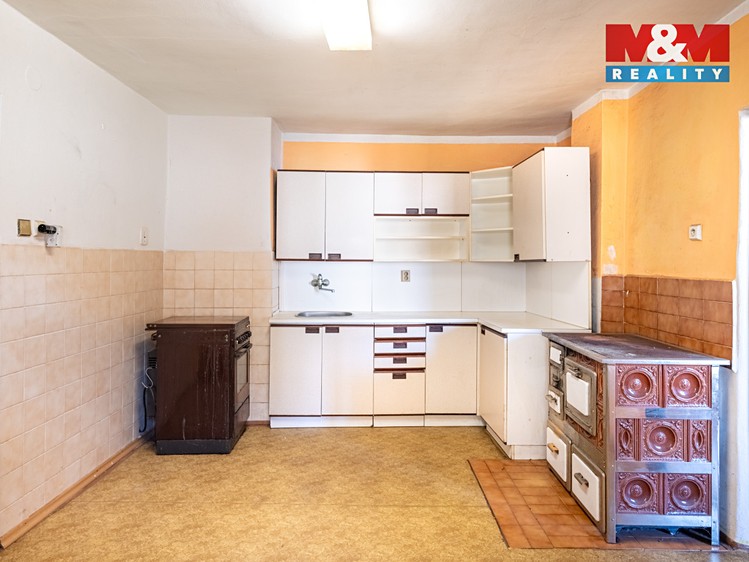 Prodej rodinného domu 122 m², pozemek 230 m² - foto 4