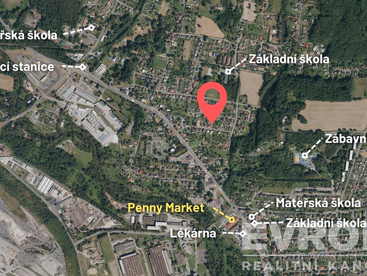 Prodej  vícegeneračního domu 220 m², pozemek 1 333 m² - foto 6