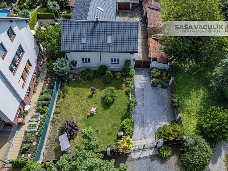 Prodej rodinného domu 147 m², pozemek 1 028 m² - foto 7