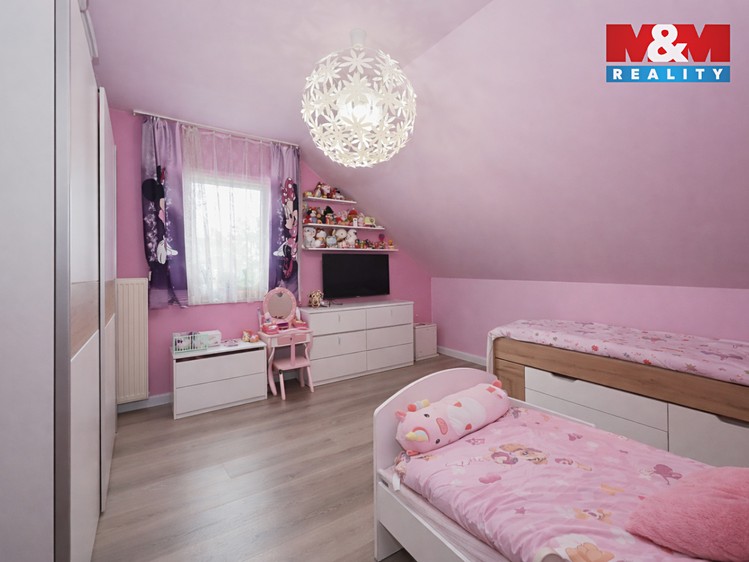 Prodej rodinného domu 160 m², pozemek 792 m² - foto 6