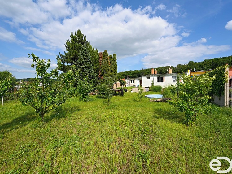 Prodej rodinného domu 282 m², pozemek 1 120 m² - foto 6
