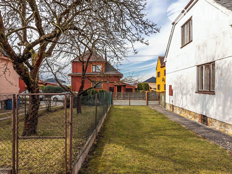Prodej rodinného domu 135 m², pozemek 916 m² - foto 4