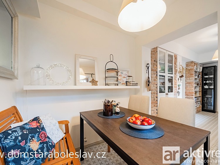 Prodej rodinného domu 140 m², pozemek 148 m² - foto 5