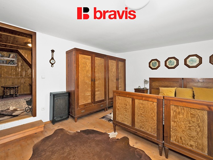 Prodej rodinného domu 154 m², pozemek 6 431 m² - foto 8