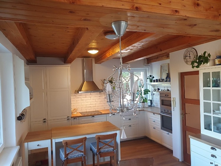 Prodej rodinného domu 140 m², pozemek 1 412 m² - foto 5