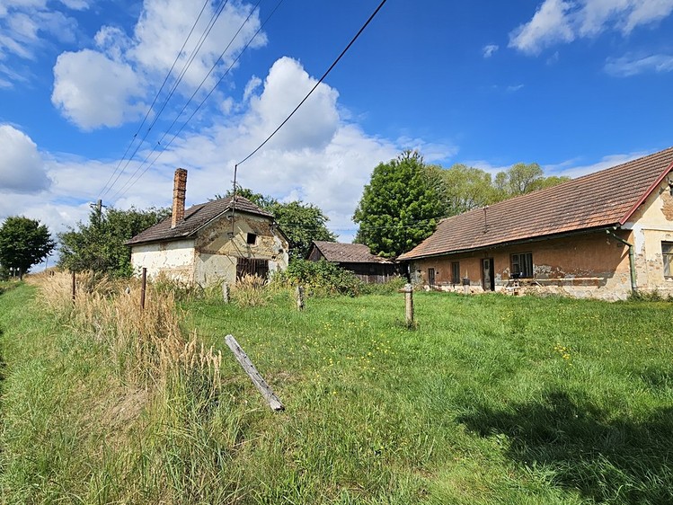 Prodej chalupy 100 m², pozemek 775 m² - foto 2