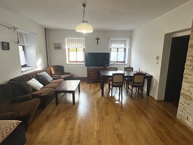 Prodej rodinného domu 300 m², pozemek 4 658 m² - foto 5