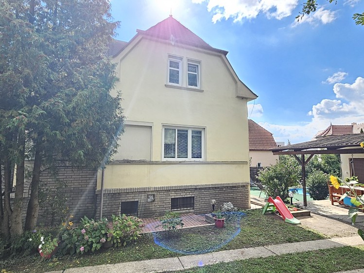 Prodej rodinného domu 160 m², pozemek 833 m² - foto 4