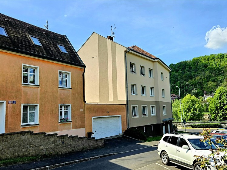 Prodej rodinného domu 400 m², pozemek 434 m² - foto 1