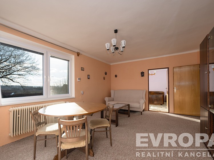 Prodej  rodinného domu 263 m², pozemek 1 178 m² - foto 8
