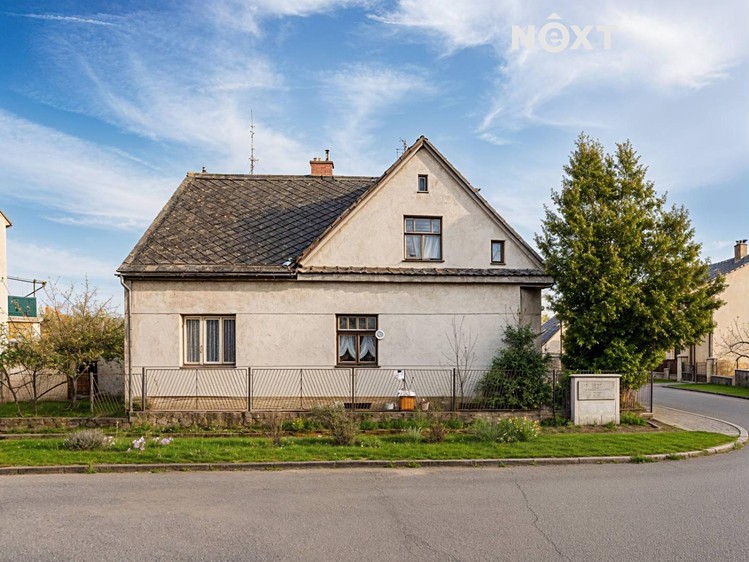Prodej rodinného domu 160 m², pozemek 376 m² - foto 1