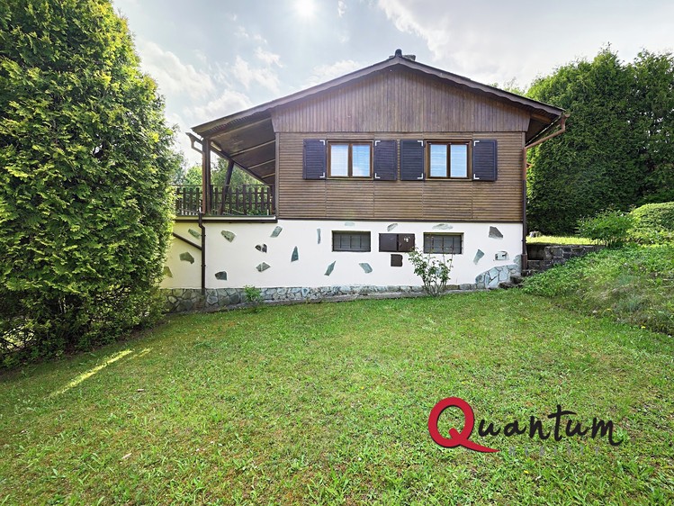 Prodej chaty 108 m², pozemek 374 m² - foto 2