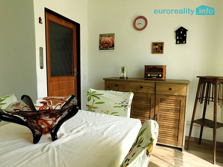 Prodej rodinného domu 150 m², pozemek 978 m² - foto 8