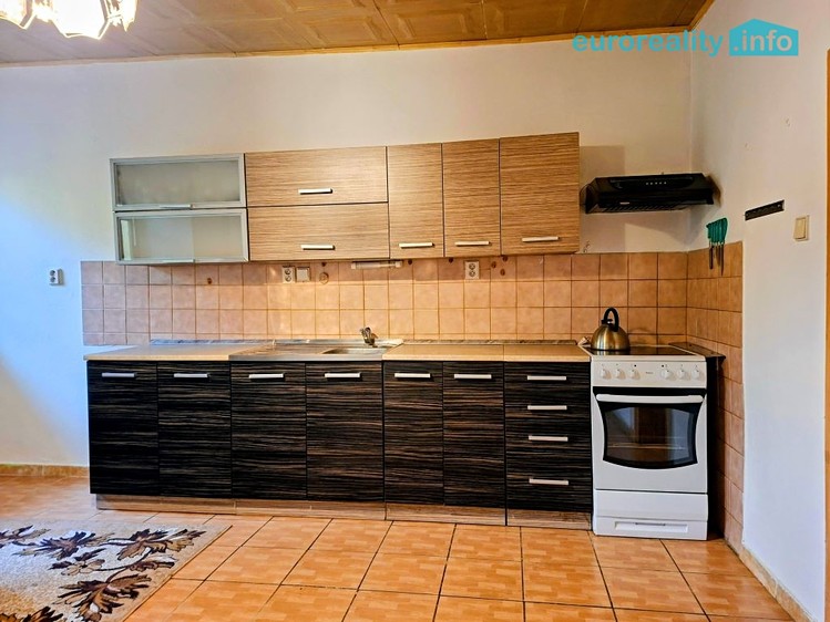 Prodej rodinného domu 150 m², pozemek 306 m² - foto 4