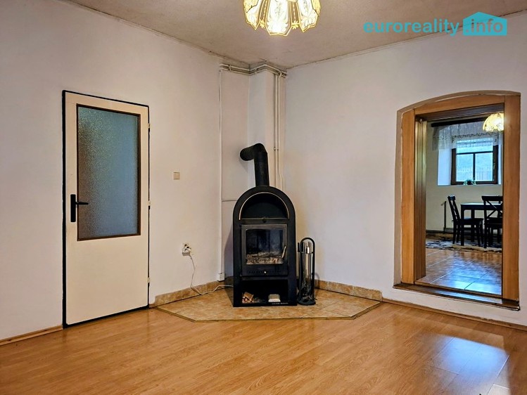 Prodej rodinného domu 150 m², pozemek 306 m² - foto 6
