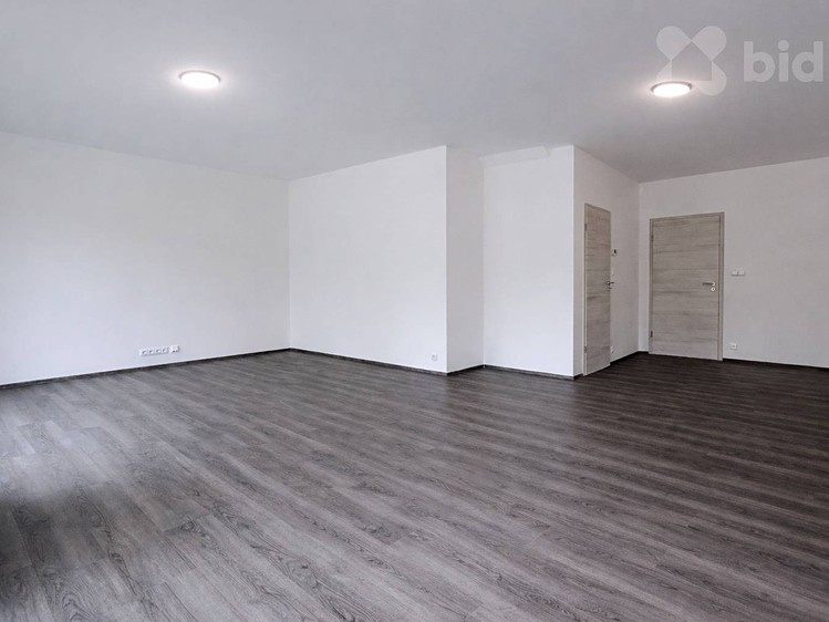 Prodej  rodinného domu 166 m², pozemek 385 m² - foto 3