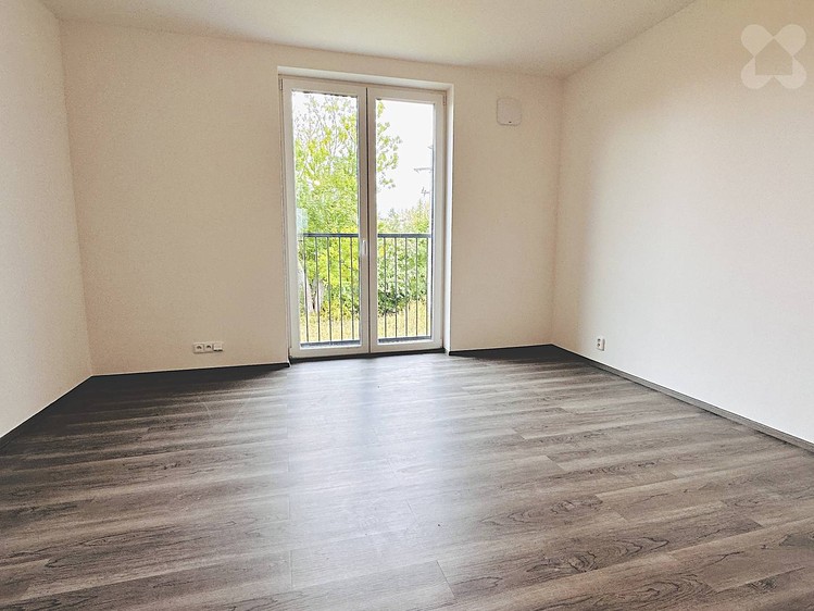 Prodej  rodinného domu 166 m², pozemek 385 m² - foto 7