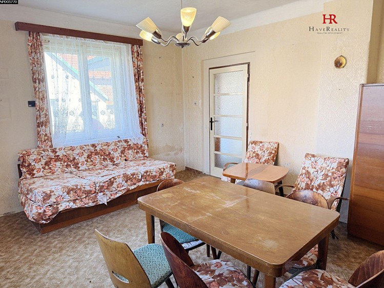 Prodej  rodinného domu 110 m², pozemek 1 111 m² - foto 8