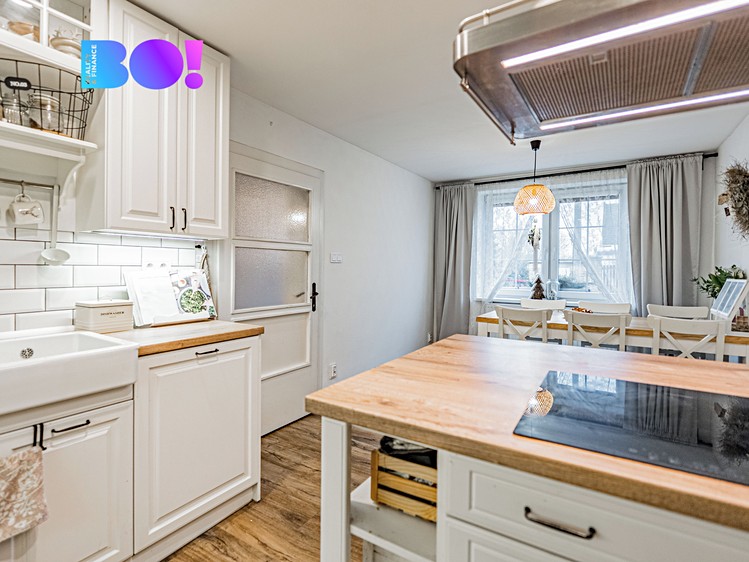 Prodej  rodinného domu 223 m², pozemek 1 939 m² - foto 8
