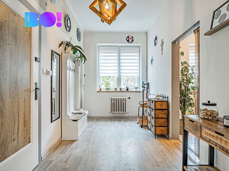 Prodej rodinného domu 277 m², pozemek 809 m² - foto 8