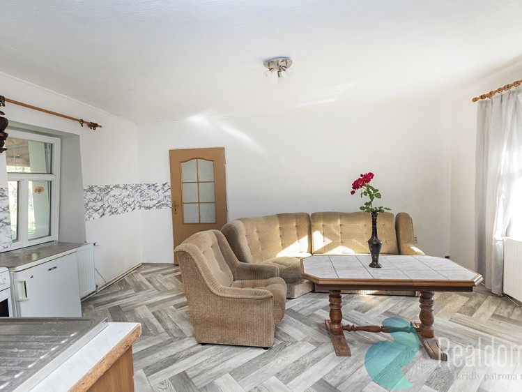 Prodej rodinného domu 143 m², pozemek 783 m² - foto 7