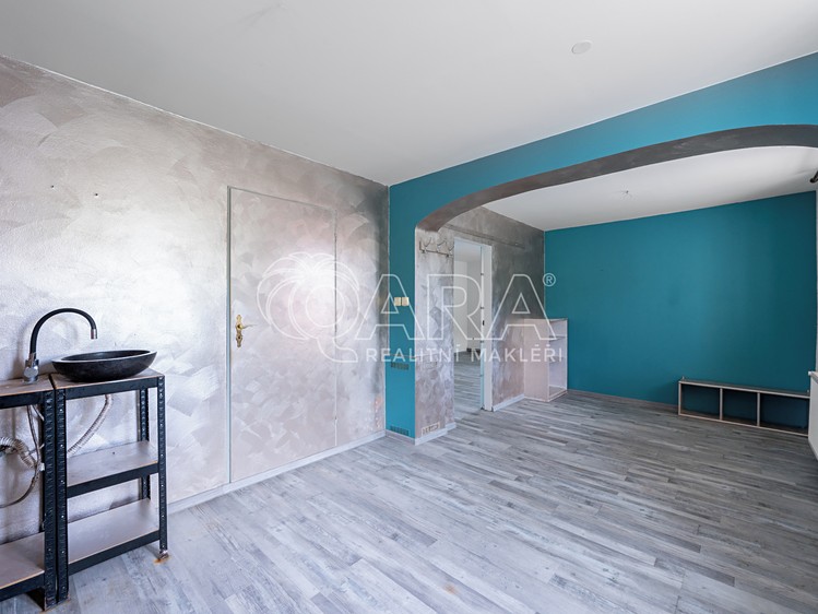 Prodej vícegeneračního domu 250 m², pozemek 1 451 m² - foto 6