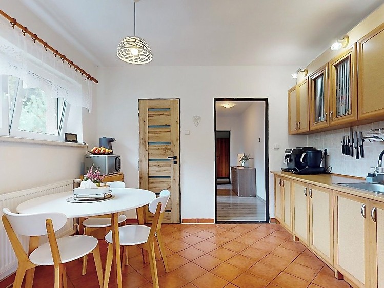 Prodej  rodinného domu 215 m², pozemek 3 394 m² - foto 8