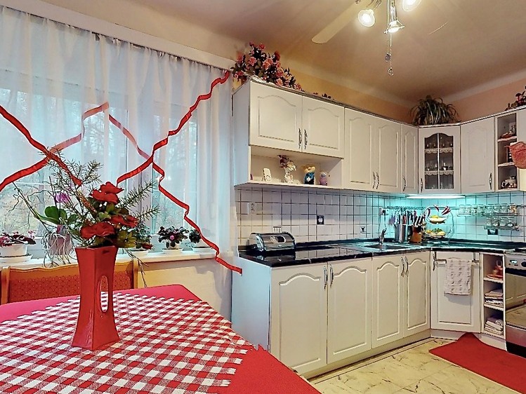 Prodej  rodinného domu 239 m², pozemek 2 415 m² - foto 7