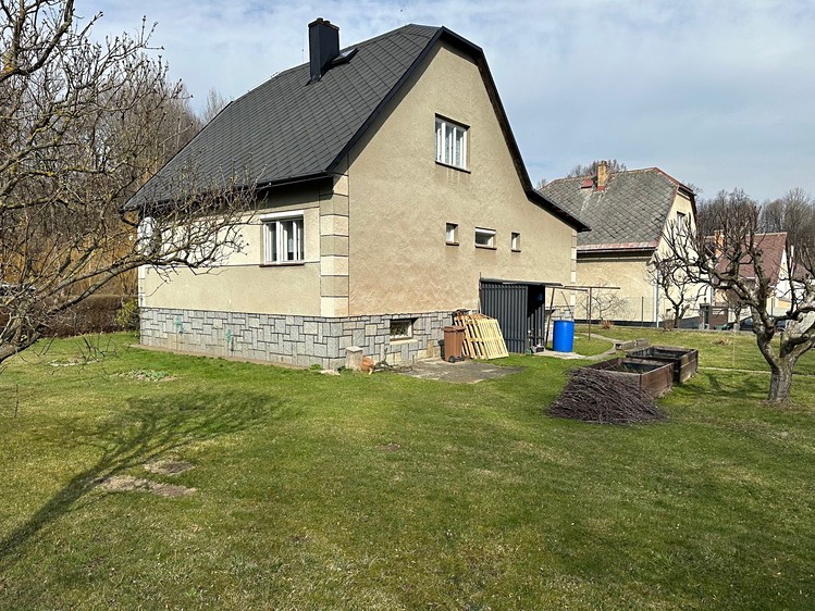 Prodej  rodinného domu 177 m², pozemek 1 568 m² - foto 3