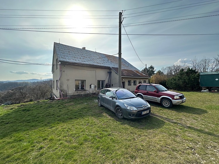 Prodej  rodinného domu 350 m², pozemek 900 m² - foto 3